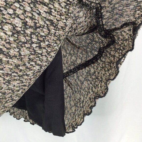 Mikarose Dress XS Calico Floral Cottage Core Ruffle Henley Smocked Modest - Picture 7 of 9